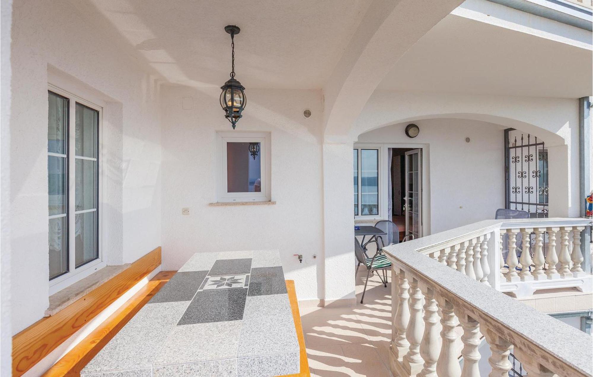Nice Apartment In Crikvenica With Kitchen Εξωτερικό φωτογραφία