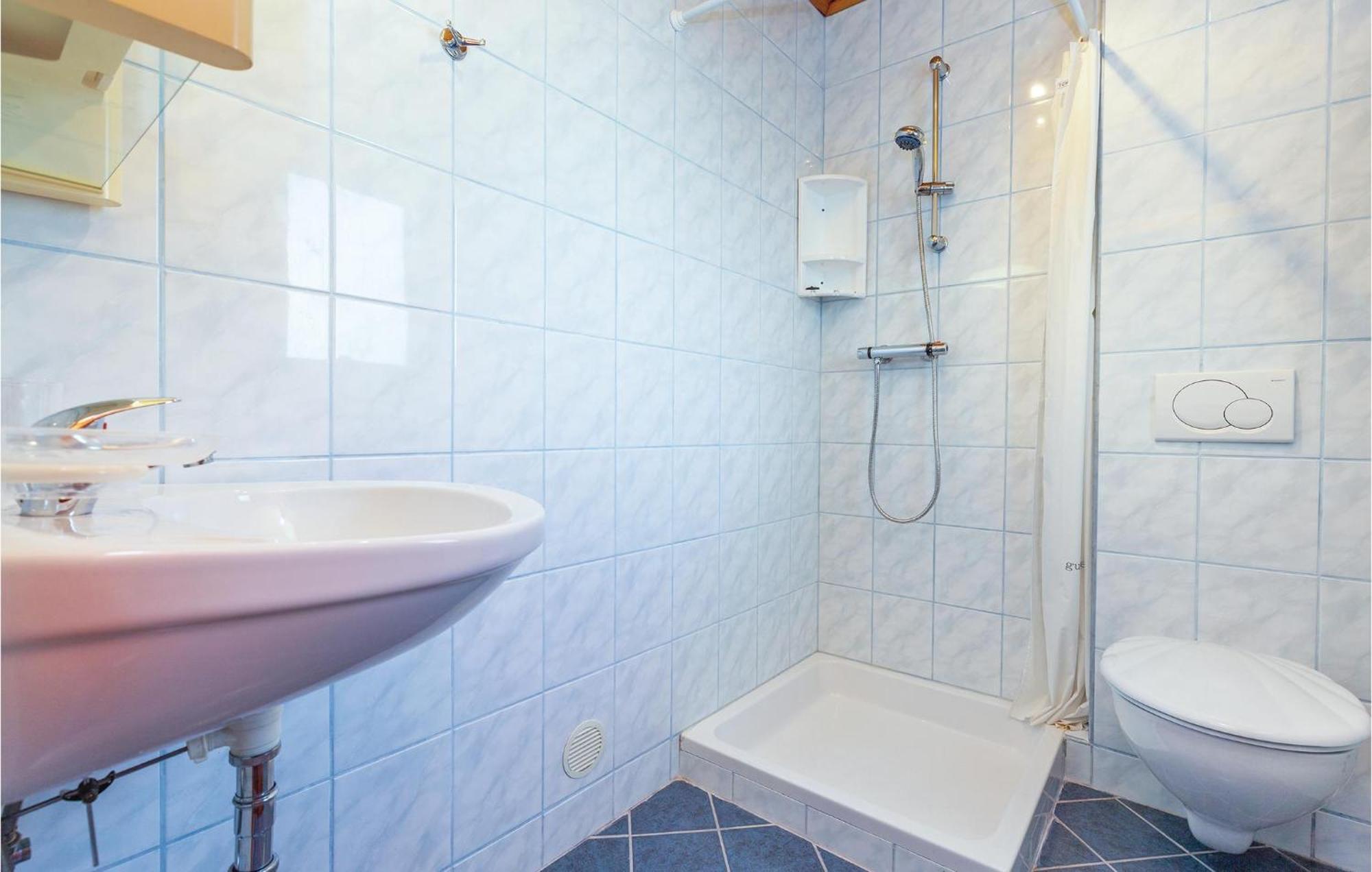 Nice Apartment In Crikvenica With Kitchen Εξωτερικό φωτογραφία
