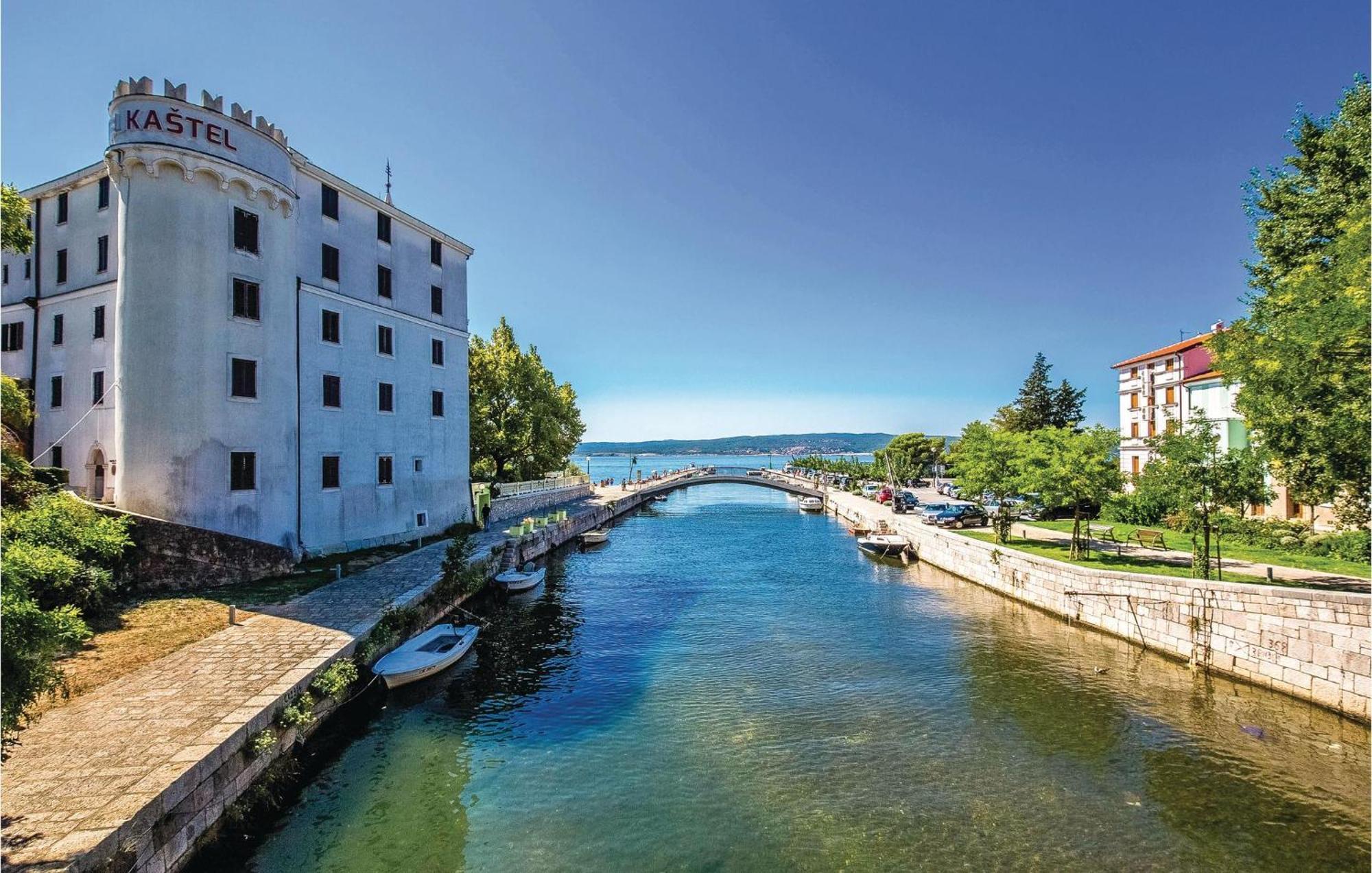 Nice Apartment In Crikvenica With Kitchen Εξωτερικό φωτογραφία